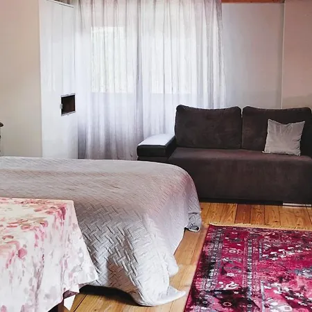 Goscinne Thank Life, 2 Forest For Rest Apartment